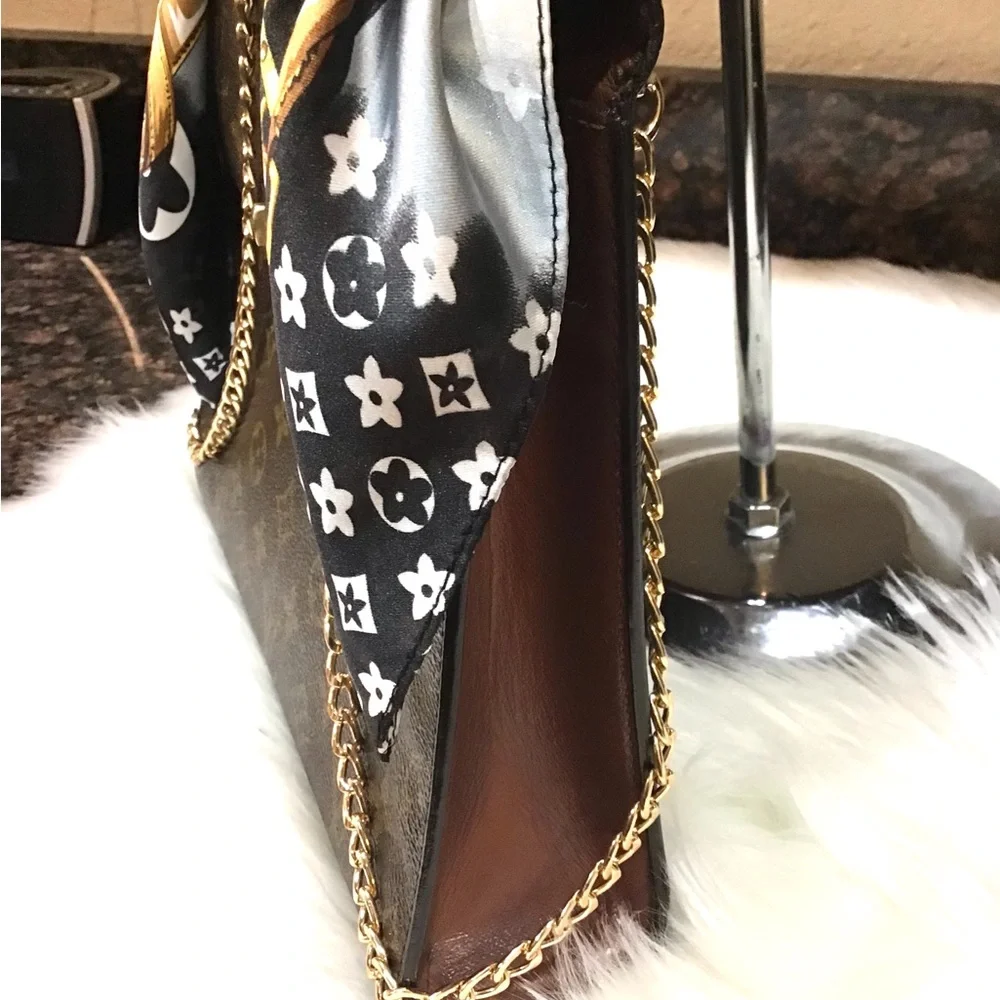 Louis Vuitton Monogram Malesherbes Hand Bag - Picture 8 of 16